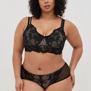 Torrid Dot Lace Hipster Panty With Keyhole Back